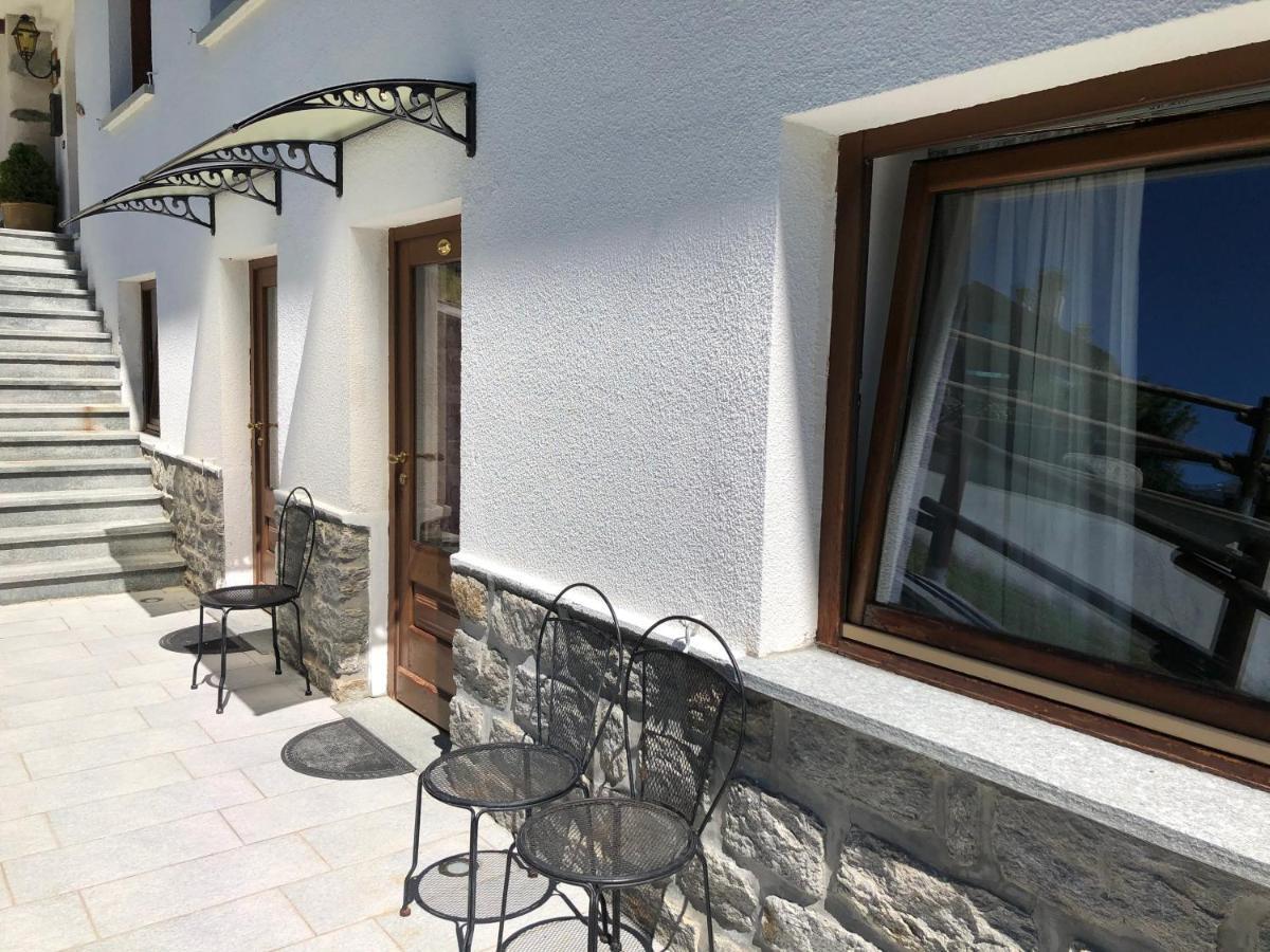 Affittacamere Buenavista Guest House Champoluc Exterior foto
