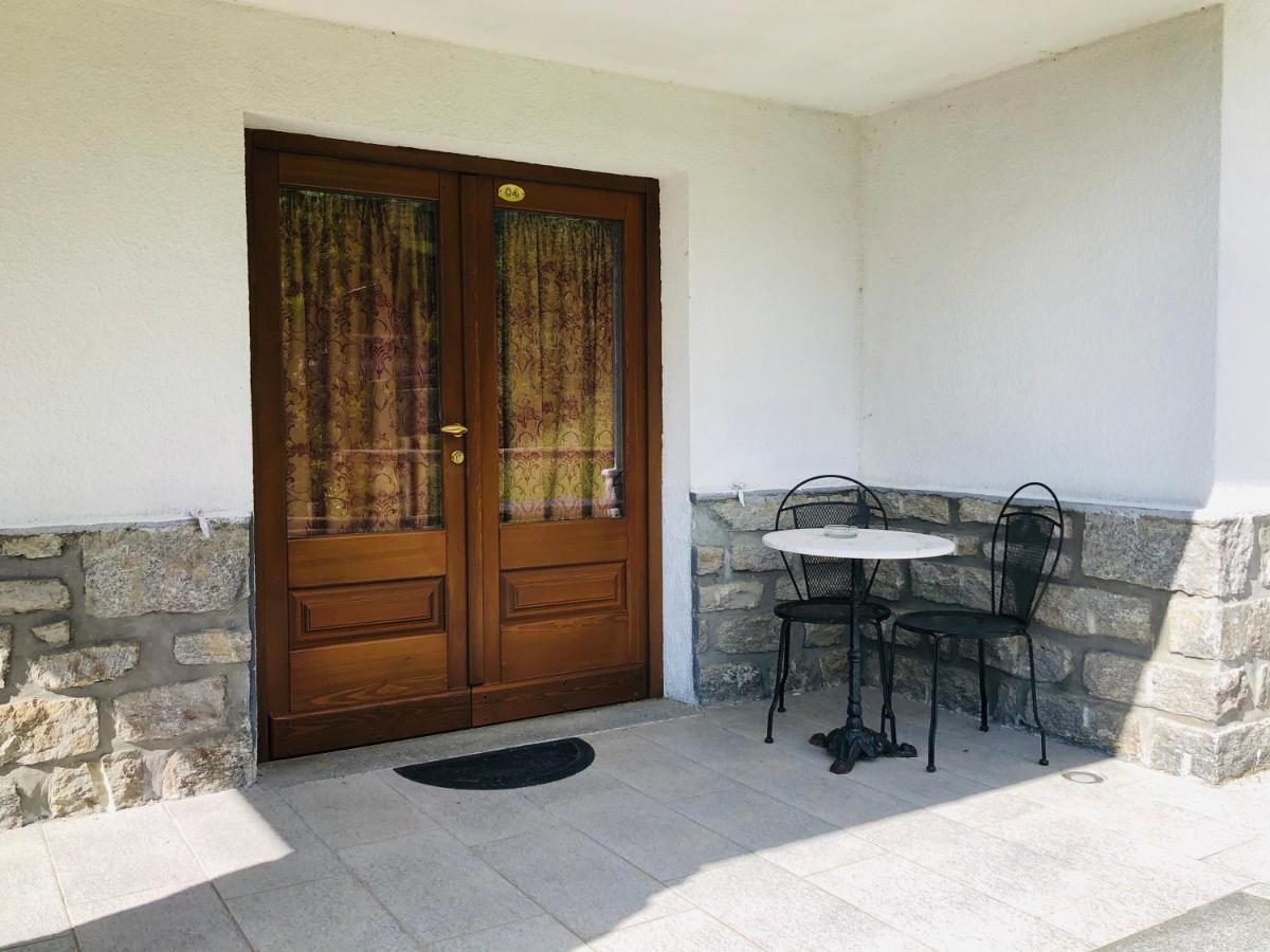 Affittacamere Buenavista Guest House Champoluc Quarto foto