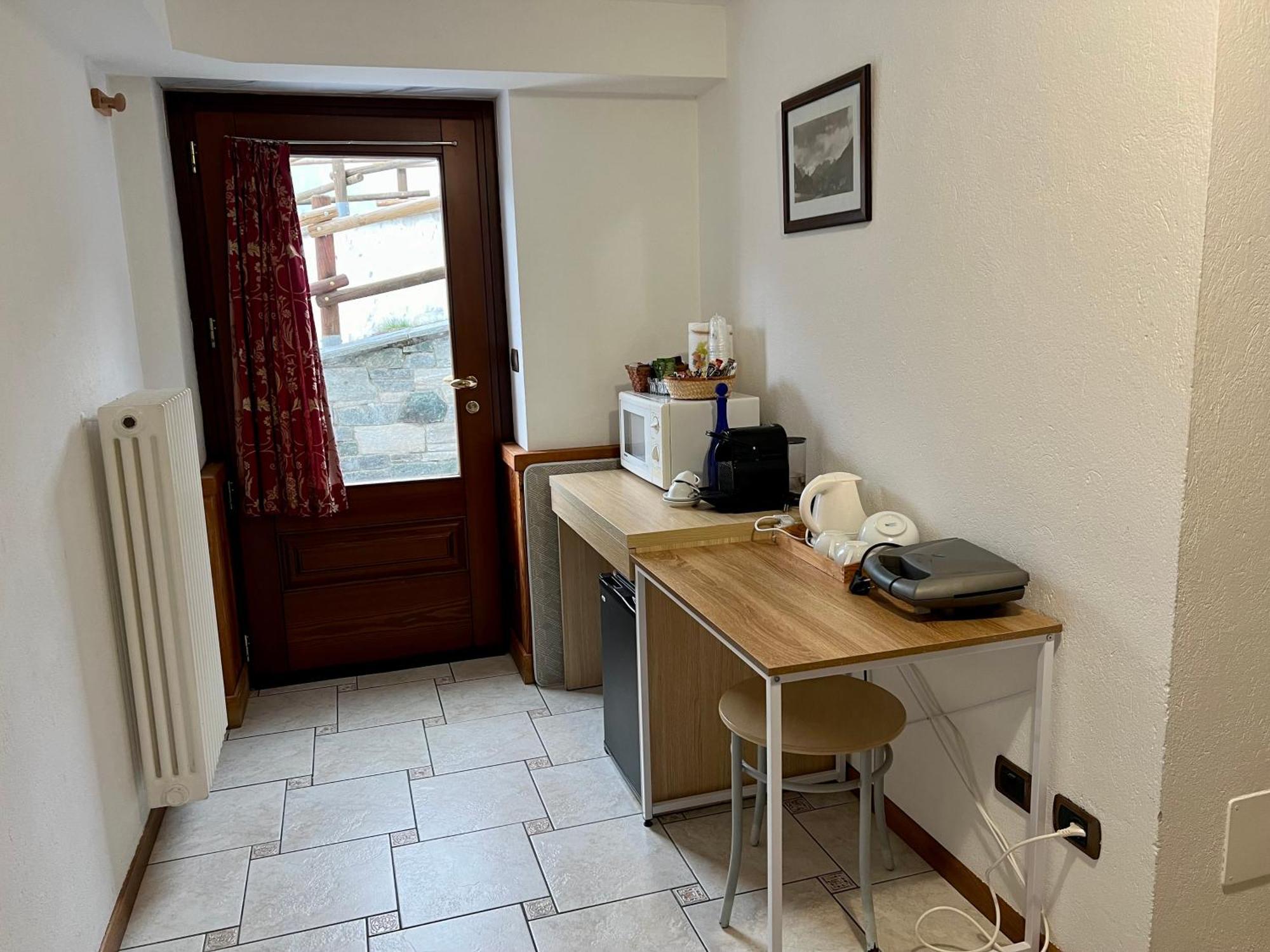 Affittacamere Buenavista Guest House Champoluc Quarto foto
