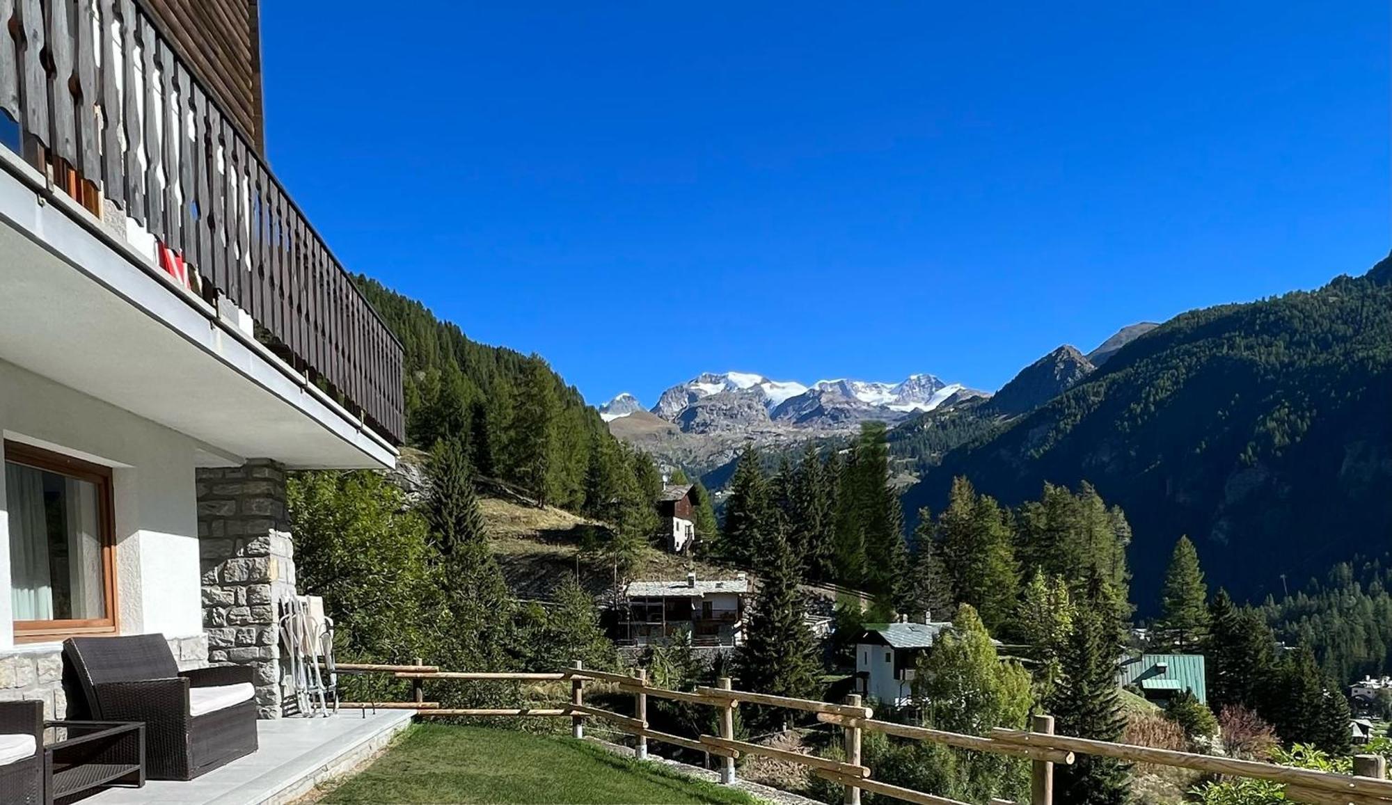 Affittacamere Buenavista Guest House Champoluc Exterior foto