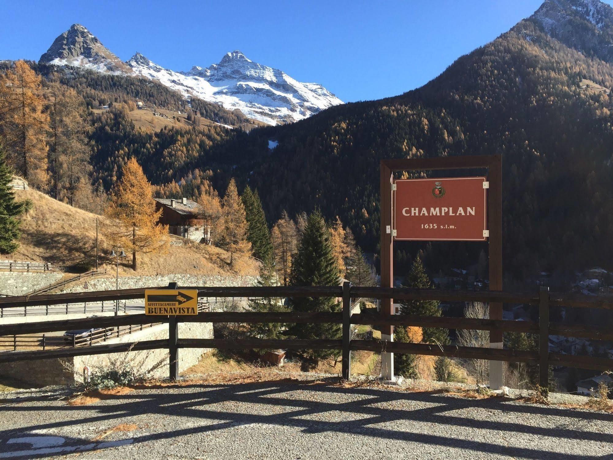 Affittacamere Buenavista Guest House Champoluc Exterior foto